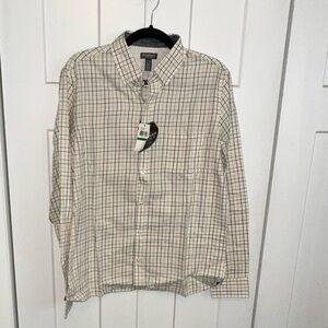 Van Heusen Cream, Yellow, and Black Casual Button Down Shirt NWT - Never Tuck